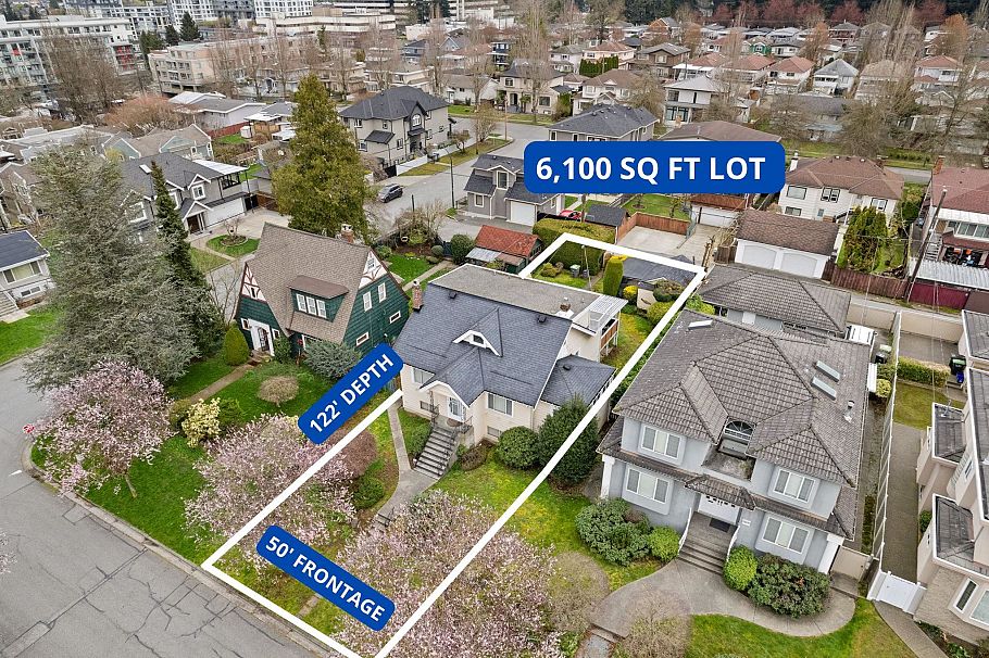 5878 Arlington Street Vancouver, BC - 1