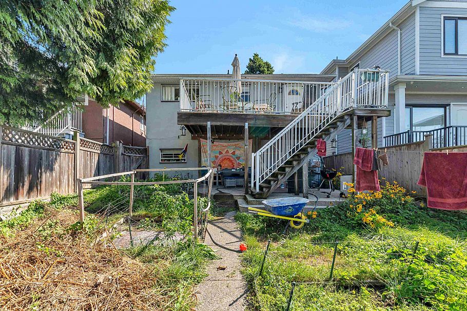 5755 Dumfries Street Vancouver, BC - 24