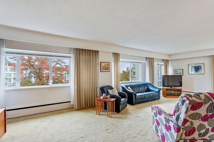 402 6026 Tisdall Street Vancouver, BC - 6