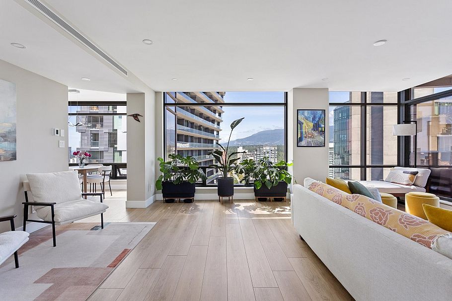 15C 1500 Alberni Street Vancouver, BC - 1