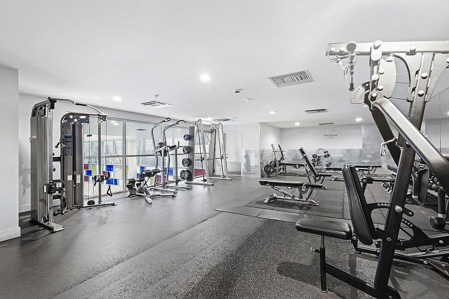 2001 668 Citadel Parade Vancouver, BC - 18