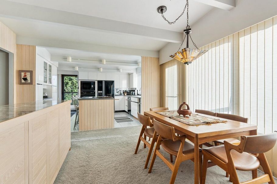 1588 Merlynn Crescent North Vancouver, BC - 22