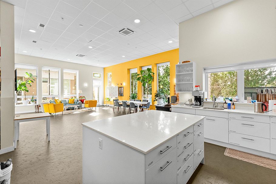 TH5 2137 Chesterfield Avenue North Vancouver, BC - 35