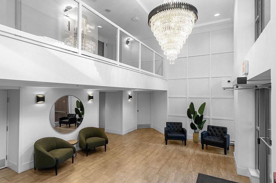 1506 867 Hamilton Street Vancouver, BC - 1