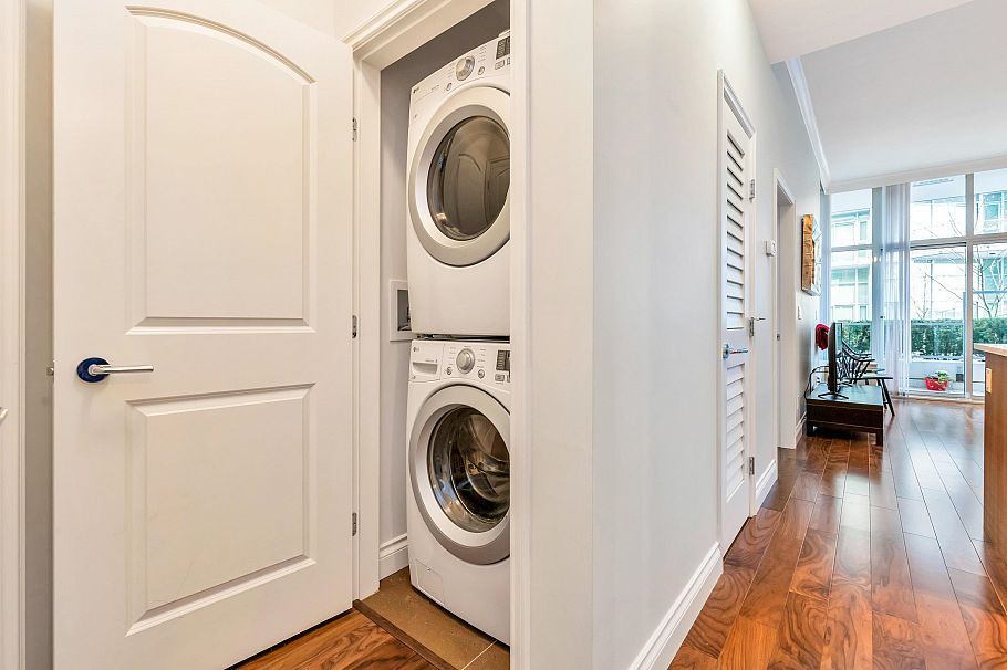 103 185 Victory Ship Way North Vancouver, BC - 15