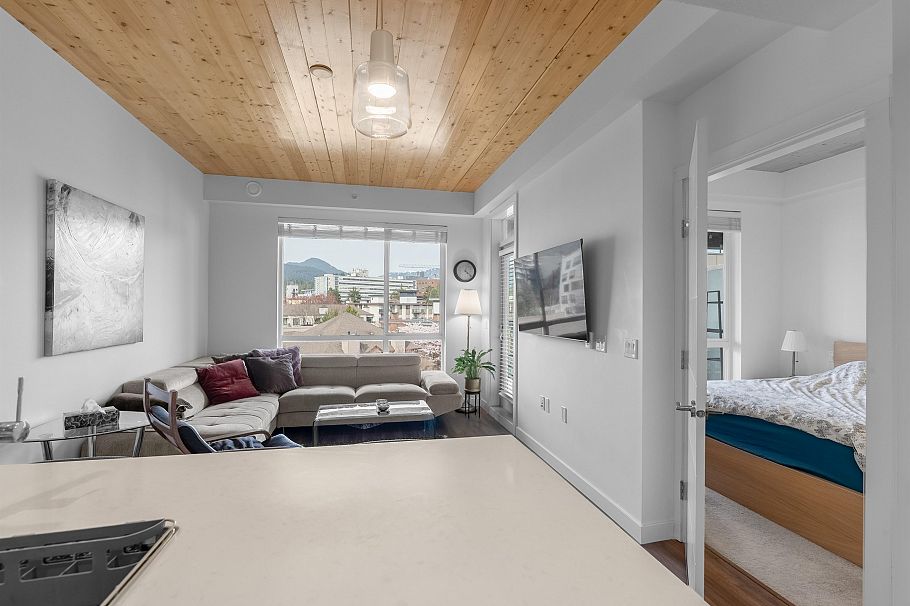 611 108 E 8th Street North Vancouver, BC - 5