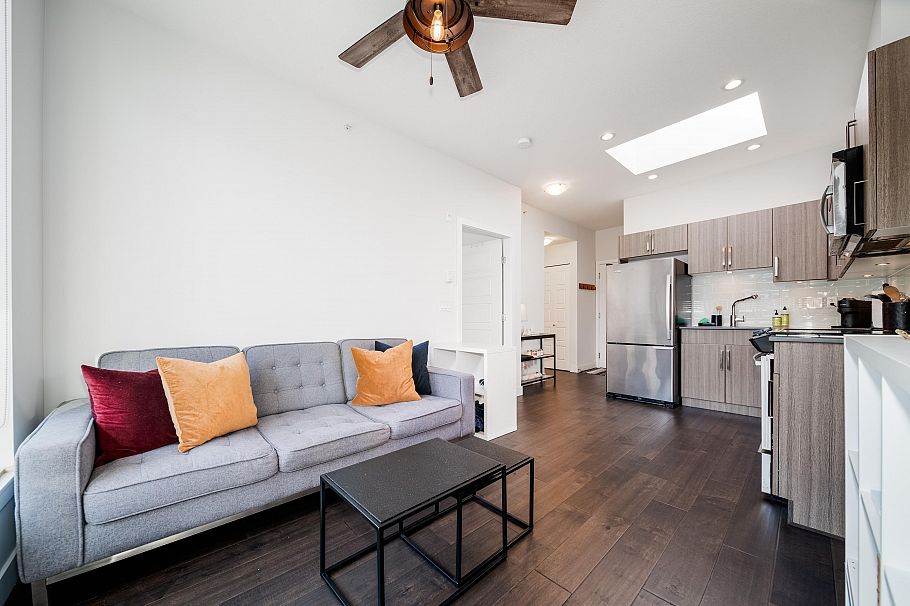 PH2 885 Salsbury Drive Vancouver, BC - 4