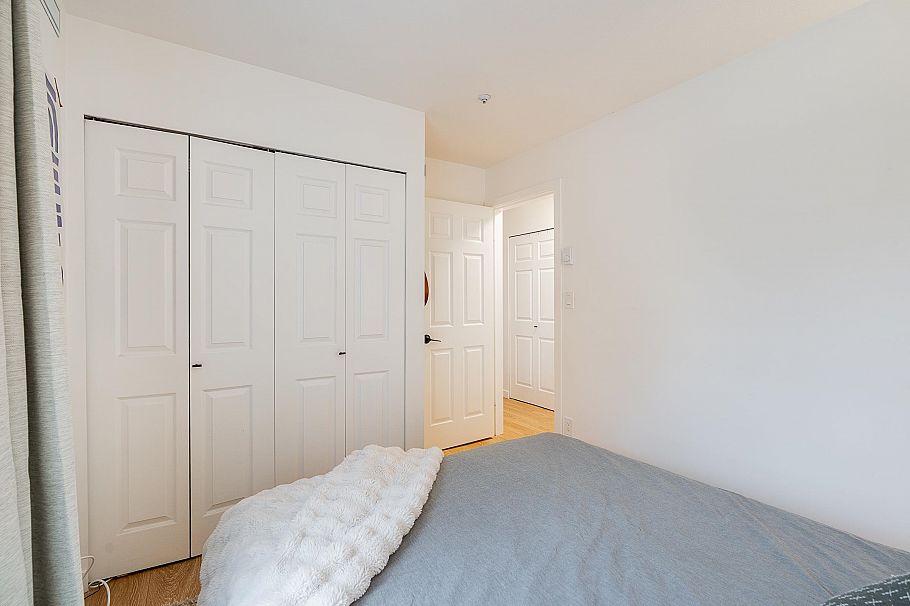 407 3 N Garden Drive Vancouver, BC - 11