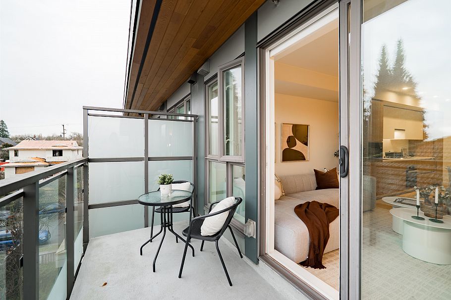 310 209 E 20th Avenue Vancouver, BC - 10