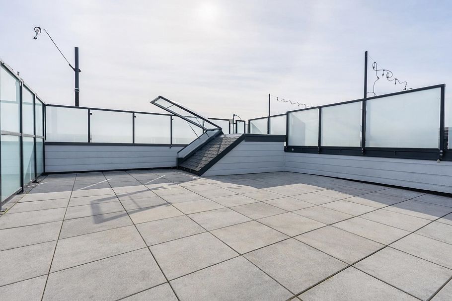 611 108 E 8th Street North Vancouver, BC - 20