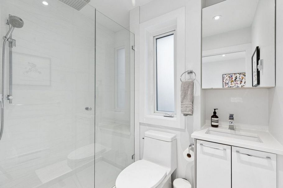 2175 Guelph Street Vancouver, BC - 26