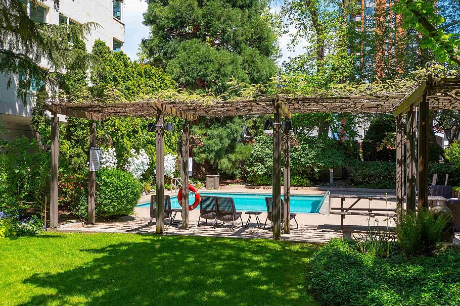 1103 1816 Haro Street Vancouver, BC - 22