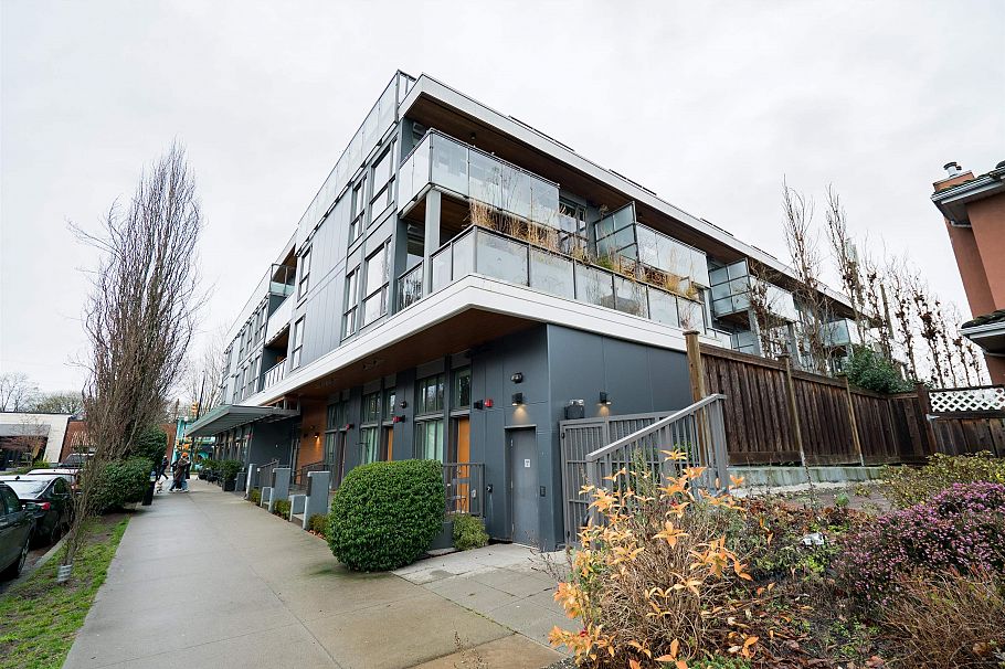 310 209 E 20th Avenue Vancouver, BC - 21