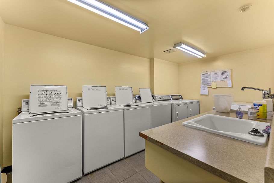 305 1266 W 13th Avenue Vancouver, BC - 29