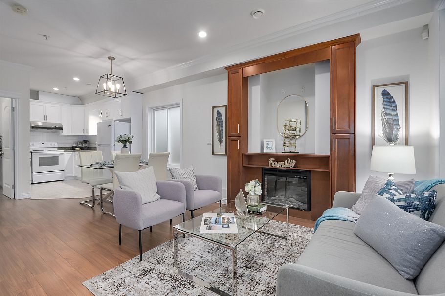 2151 Triumph Street Vancouver, BC - 2