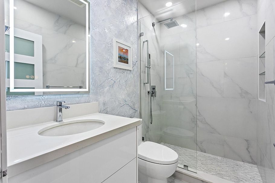 15C 1500 Alberni Street Vancouver, BC - 30