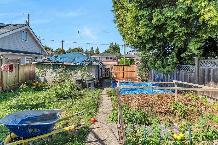 5755 Dumfries Street Vancouver, BC - 27