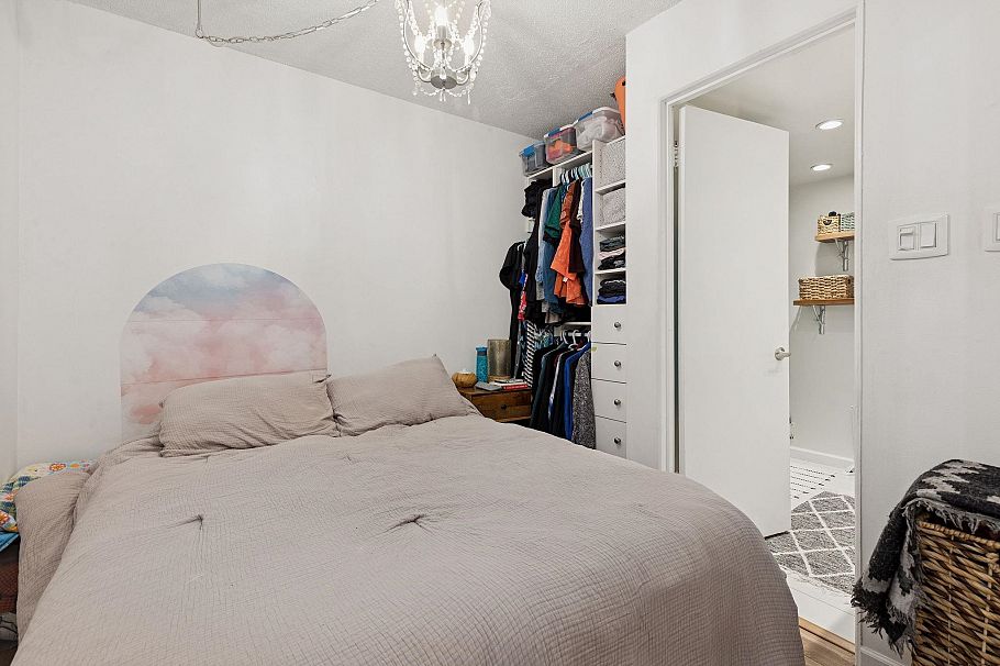 107 350 E 5th Avenue Vancouver, BC - 14