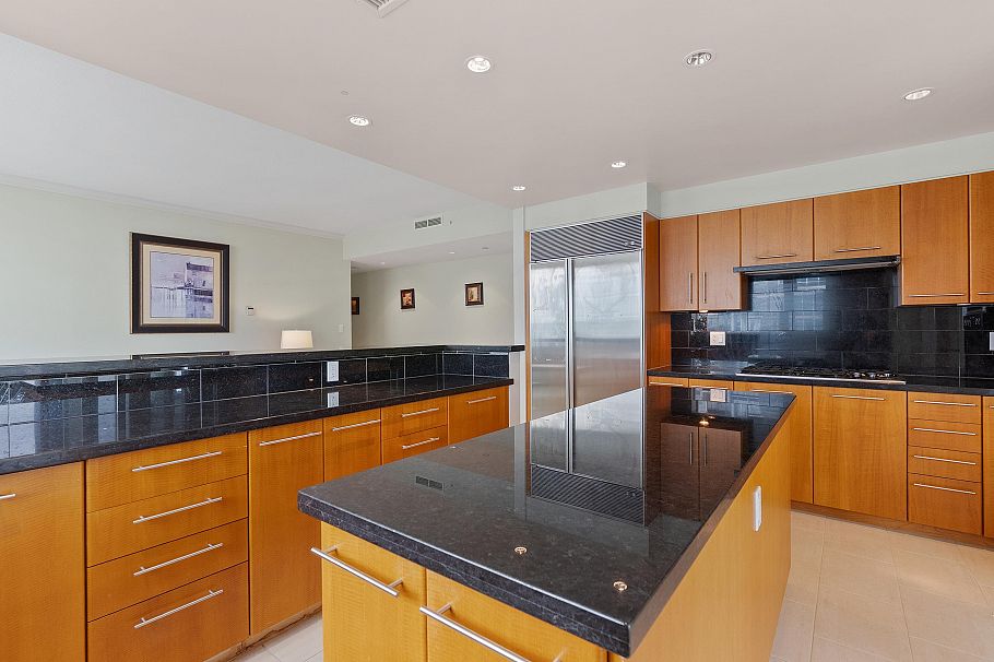 2502 323 Jervis Street Vancouver, BC - 17