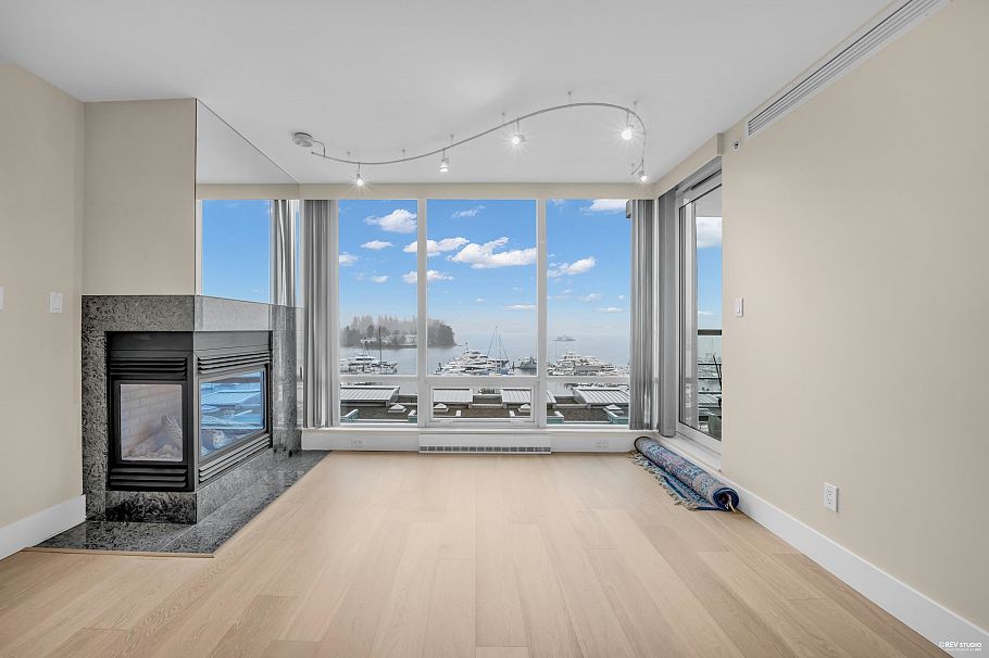 602 590 Nicola Street Vancouver, BC - 2