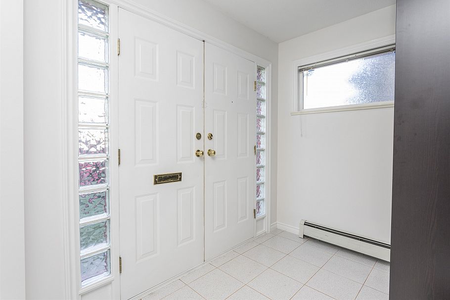 1278 E 13th Avenue Vancouver, BC - 30