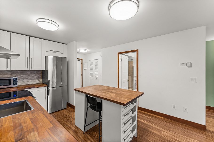 305 1266 W 13th Avenue Vancouver, BC - 24