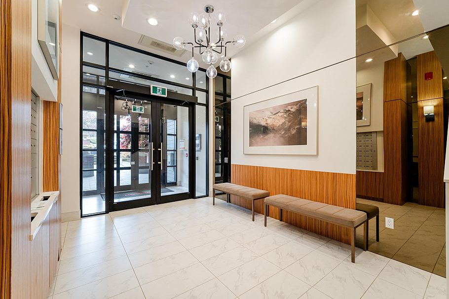 PH2 7988 Yukon Street Vancouver, BC - 30