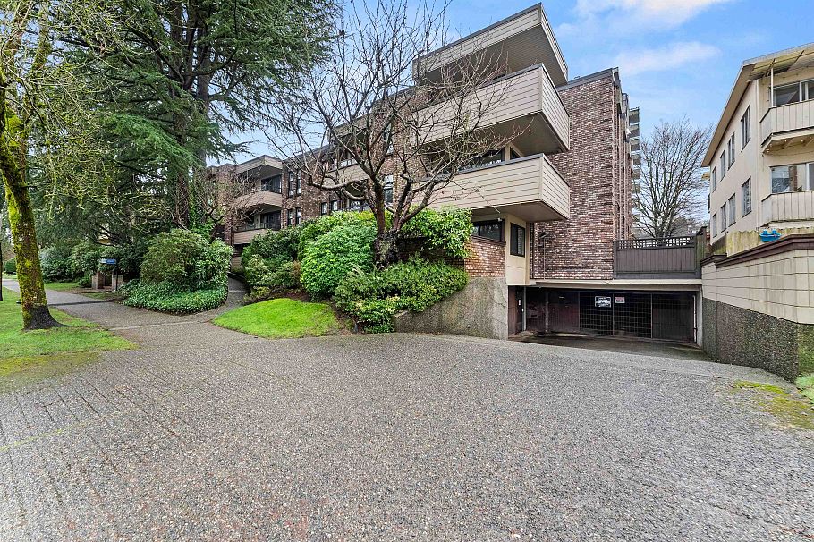 305 1266 W 13th Avenue Vancouver, BC - 4