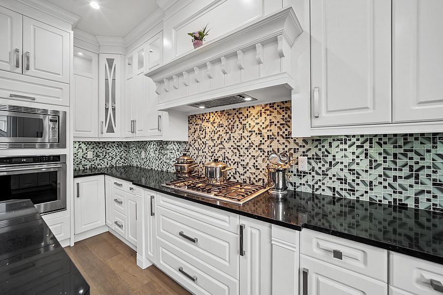 8068 Haig Street Vancouver, BC - 10