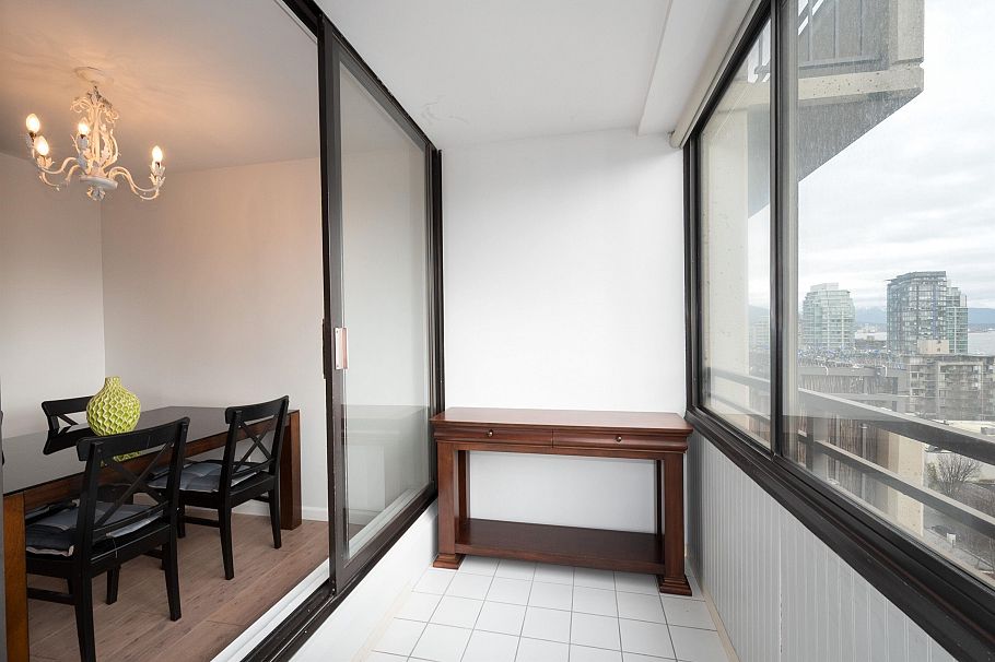 1103 1816 Haro Street Vancouver, BC - 9