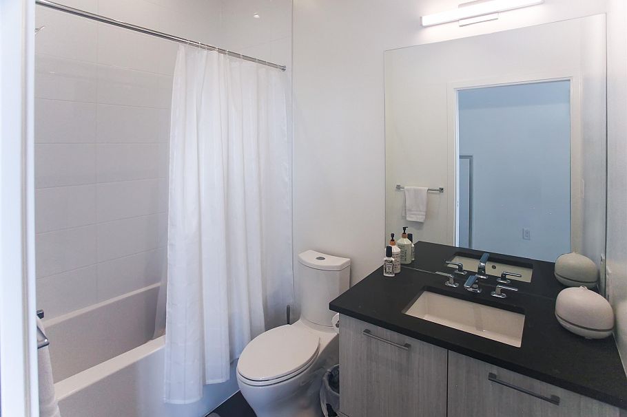 1602 3581 E Kent Avenue North Vancouver, BC - 15