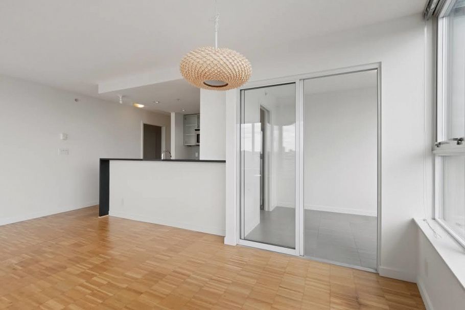 1902 33 Smithe Street Vancouver, BC - 8