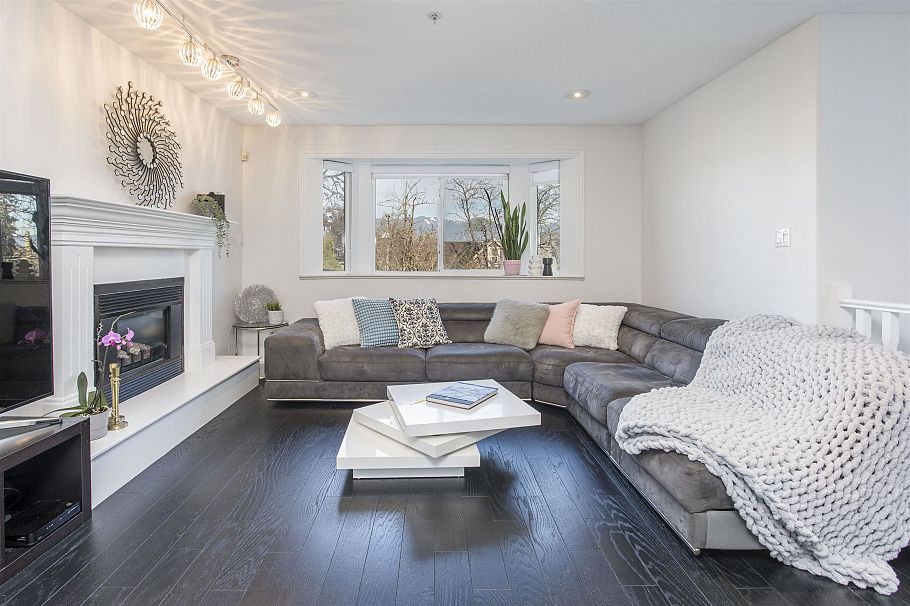 1278 E 13th Avenue Vancouver, BC - 2