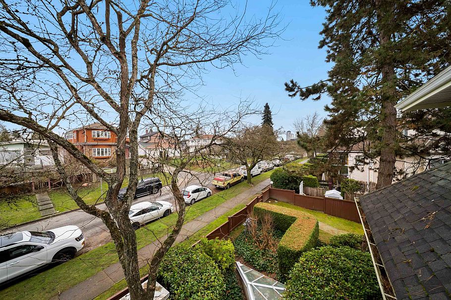 404 3638 Rae Avenue Vancouver, BC - 23