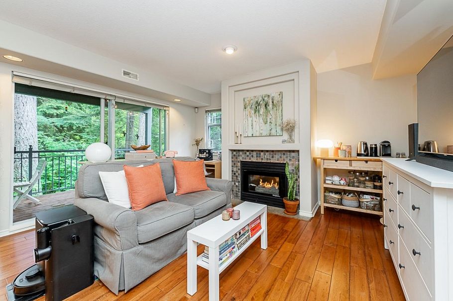 1174 Strathaven Drive North Vancouver, BC - 24