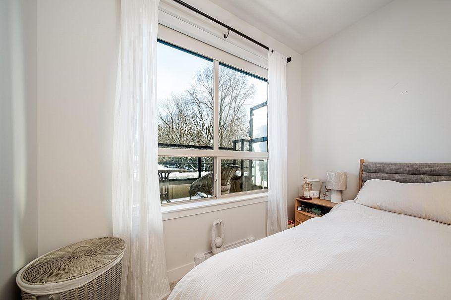 PH2 885 Salsbury Drive Vancouver, BC - 11