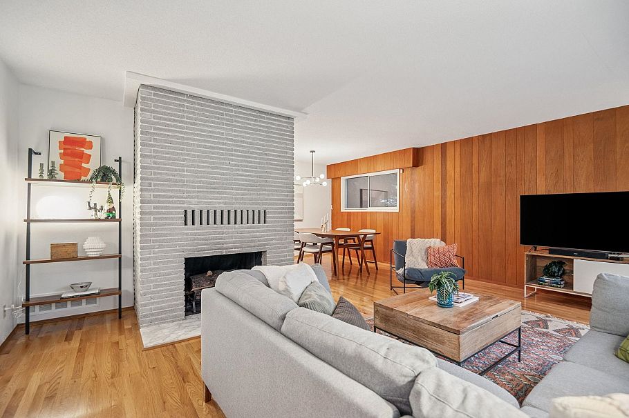 2174 Hoskins Road North Vancouver, BC - 5