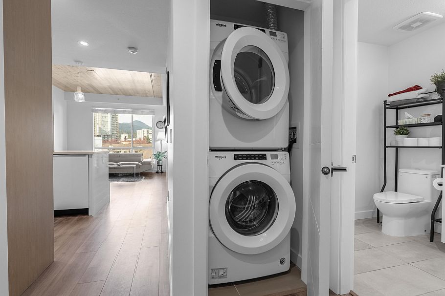 611 108 E 8th Street North Vancouver, BC - 15