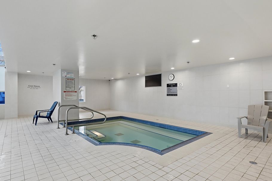 2001 668 Citadel Parade Vancouver, BC - 12