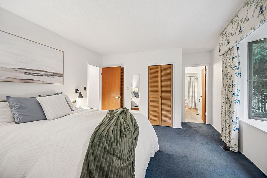 2174 Hoskins Road North Vancouver, BC - 27