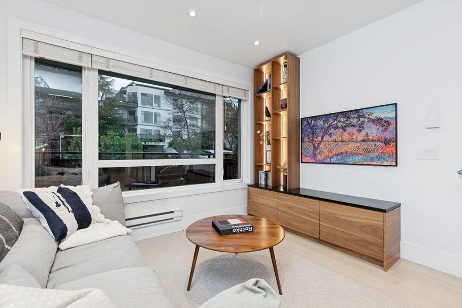 2175 Guelph Street Vancouver, BC - 5