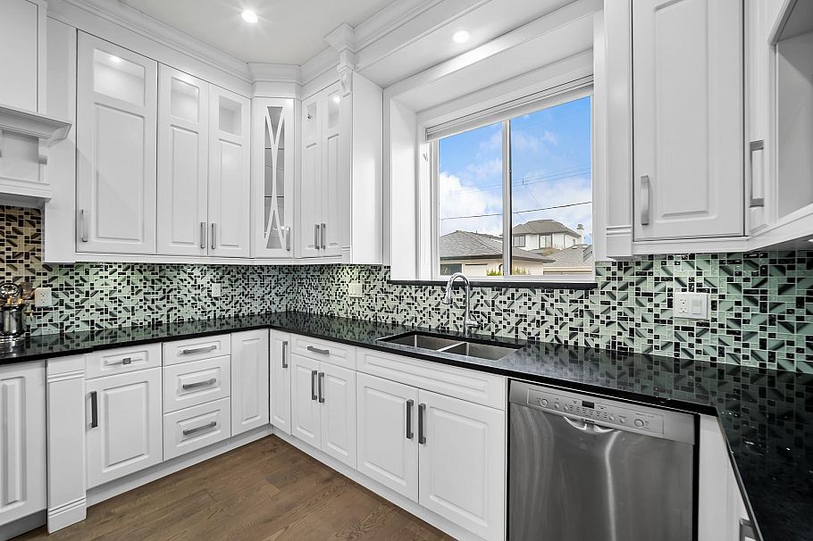 8068 Haig Street Vancouver, BC - 12