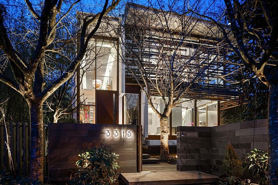 3315 W 38th Avenue Vancouver, BC - 4