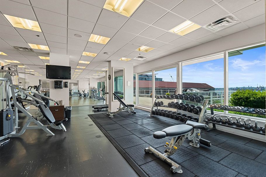 2001 188 E Esplanade North Vancouver, BC - 37