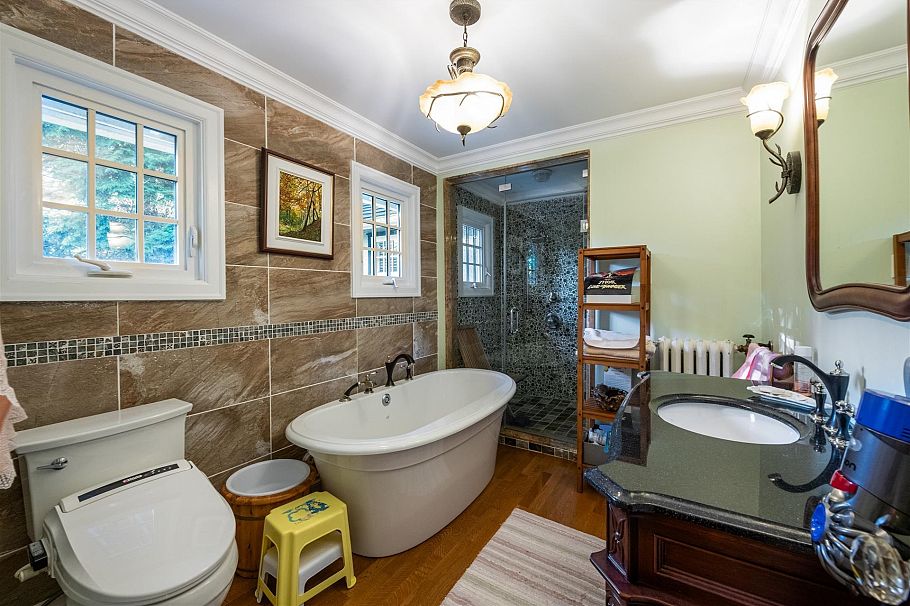 1516 Balfour Avenue Vancouver, BC - 9