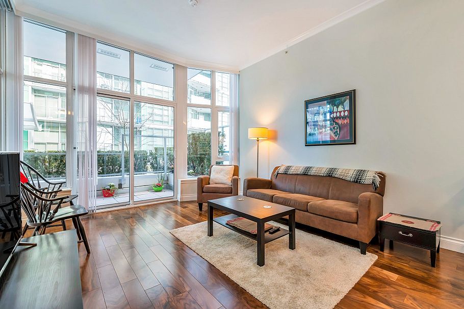 103 185 Victory Ship Way North Vancouver, BC - 3