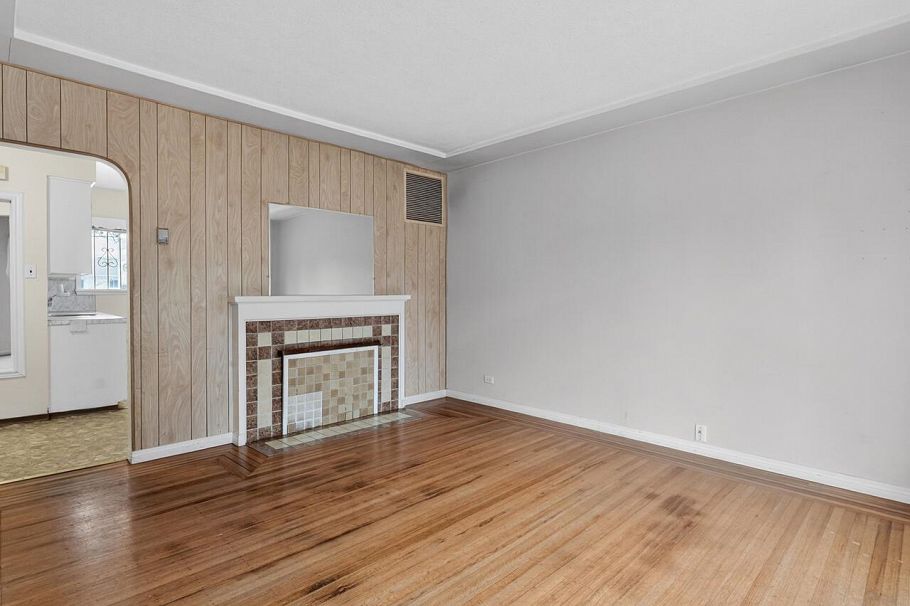 3069 E 18th Avenue Vancouver, BC - 8