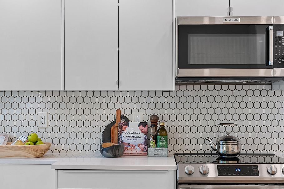 2343 W 7th Avenue Vancouver, BC - 16