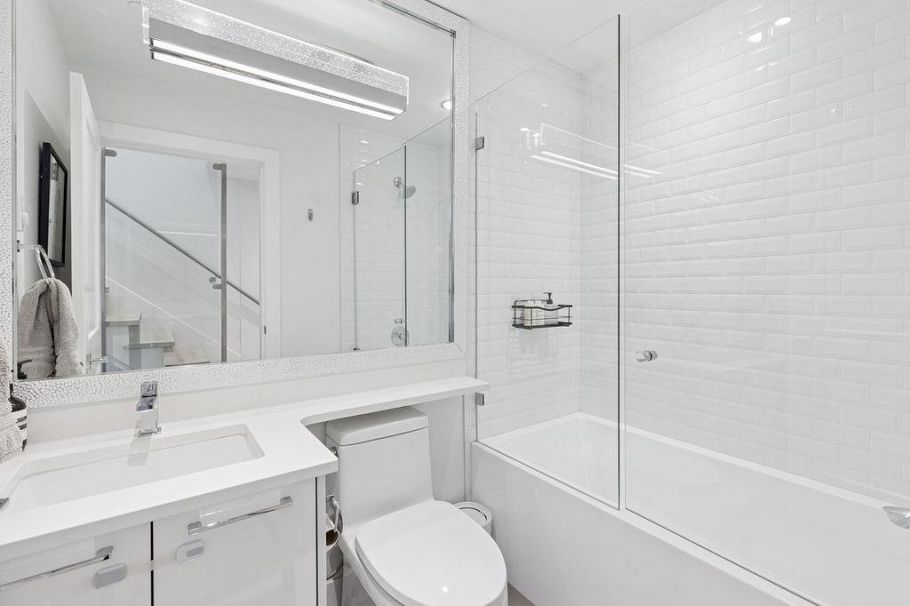 2175 Guelph Street Vancouver, BC - 33