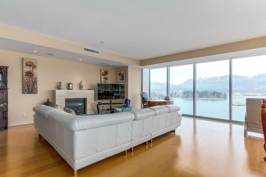 1202 1169 W Cordova Street Vancouver, BC - 3